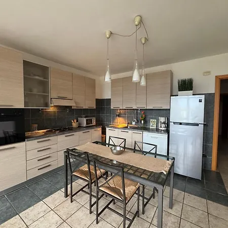 דירה Casa Lucrezia קוליקו