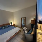Casa Lucrezia *